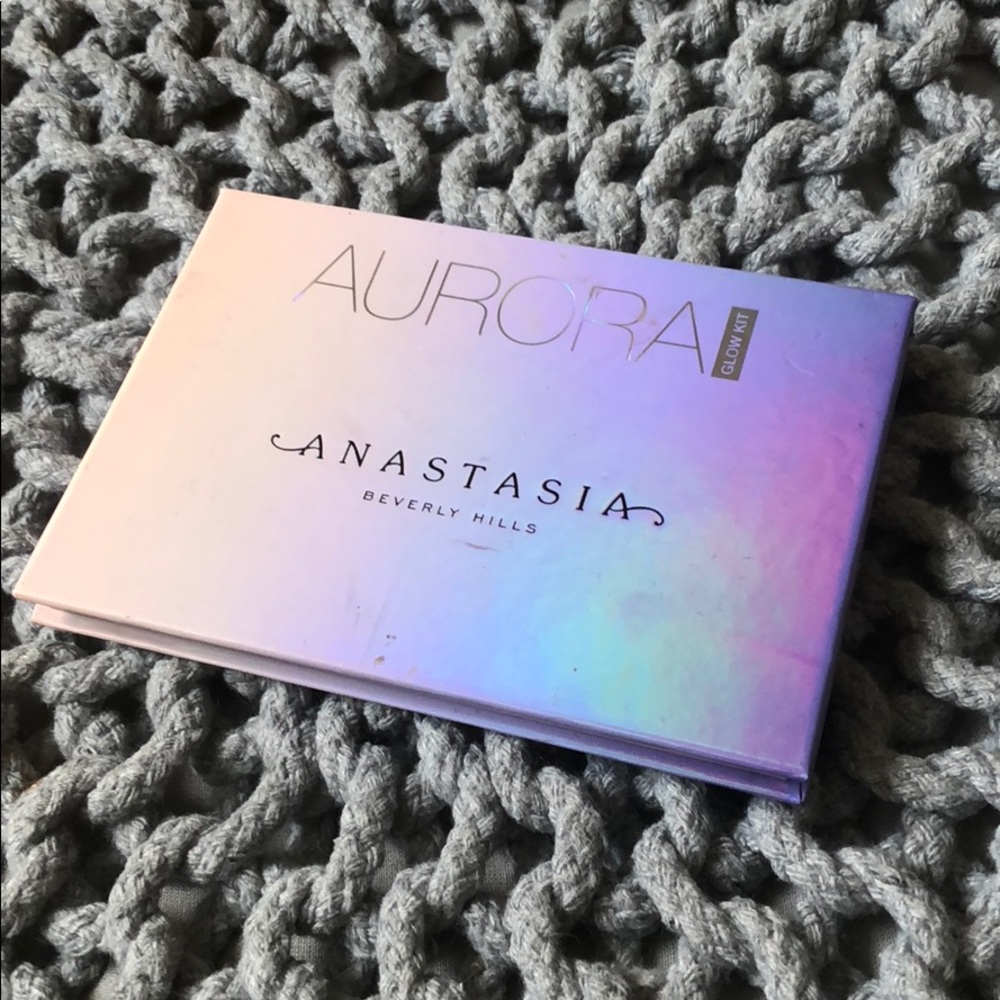 ANASTASIA BEVERLY HILLS